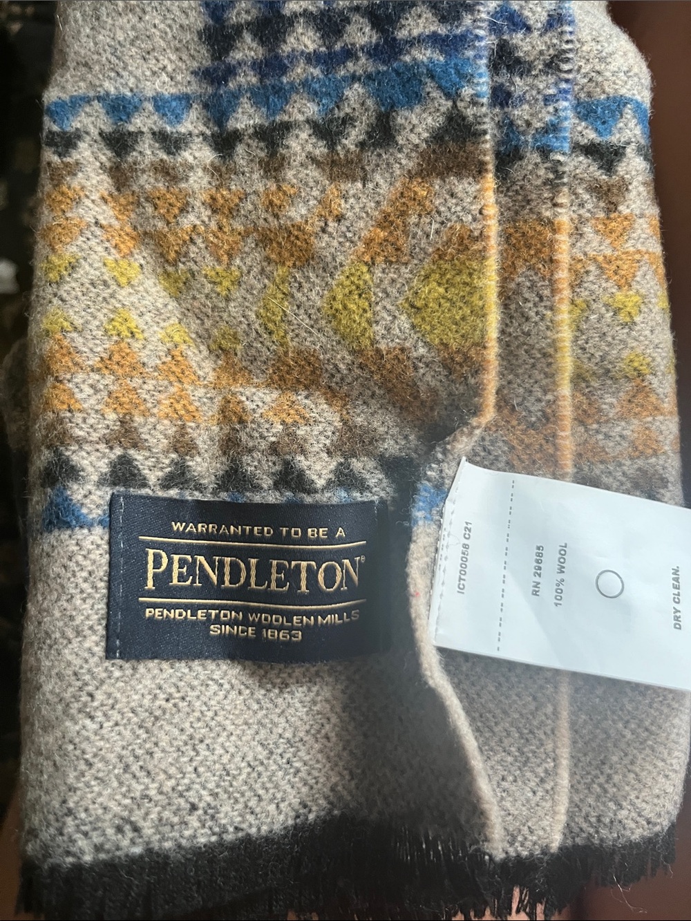 New! Pendleton Jacquard Wool Scarf Mission Trails Gray Blue Yellow - Picture 2 of 5